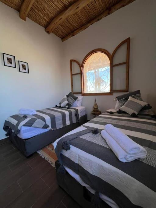 Le Petit Chalet. Szavíra Kültér fotó