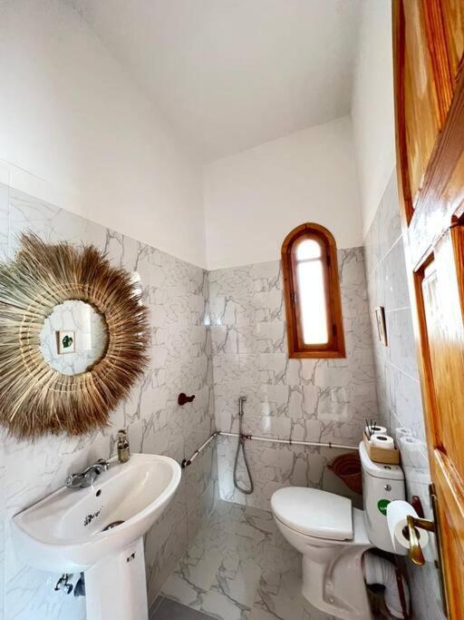 Le Petit Chalet. Szavíra Kültér fotó