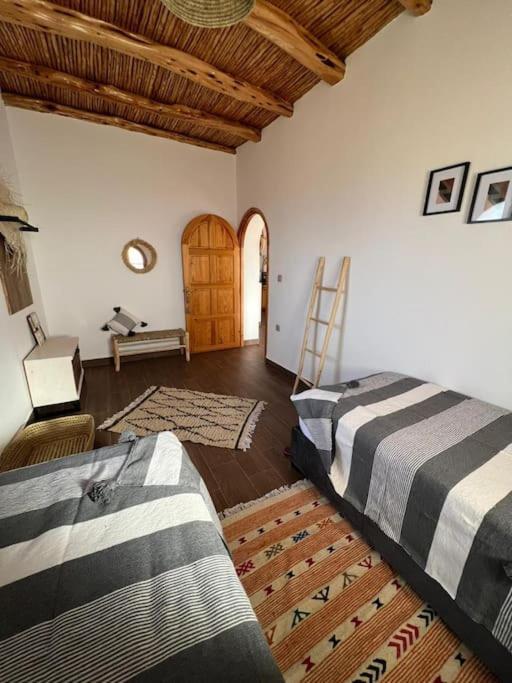 Le Petit Chalet. Szavíra Kültér fotó
