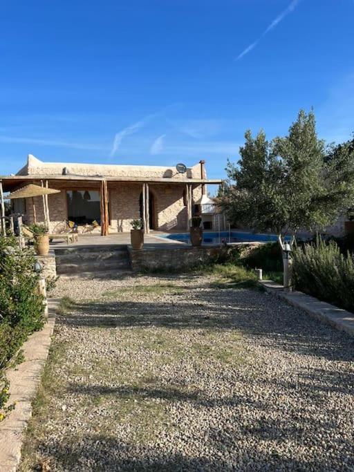 Le Petit Chalet. Szavíra Kültér fotó